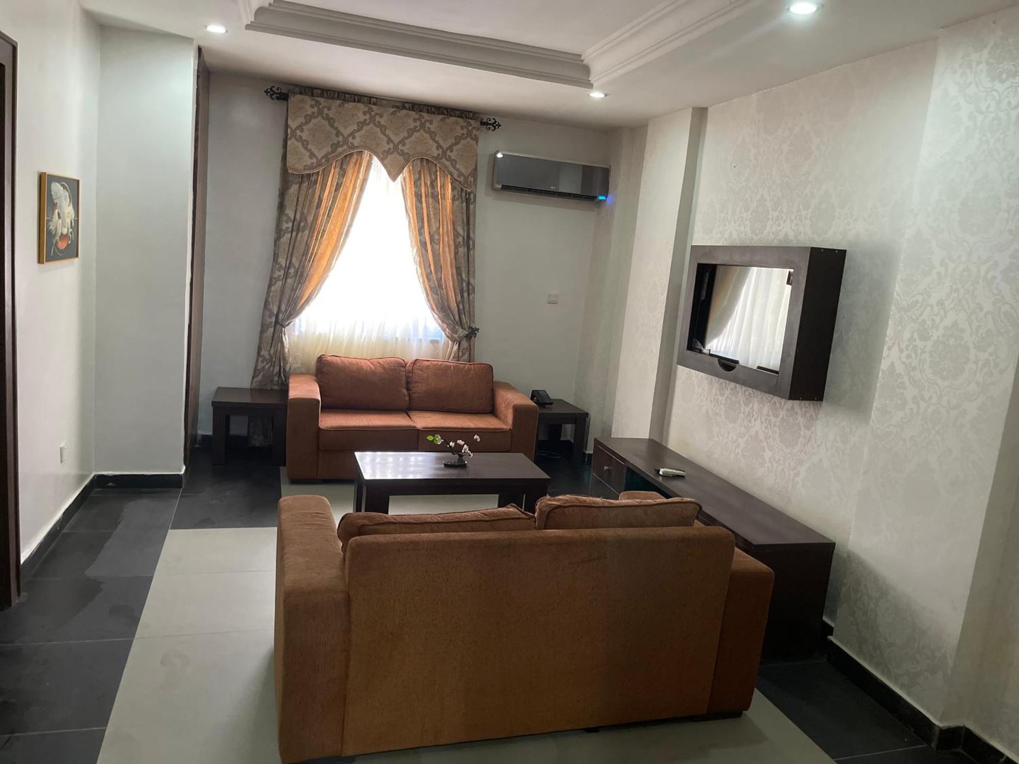 Aa Hotel And Suites Абуджа Экстерьер фото